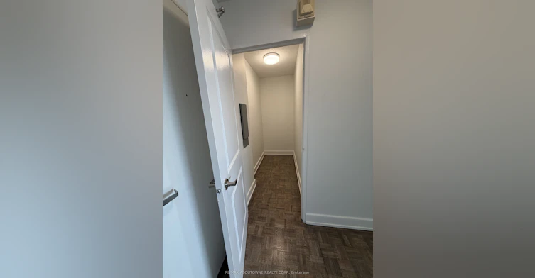606-147 Wellington Street W, Aurora, ON, L4G 2N9 - 5