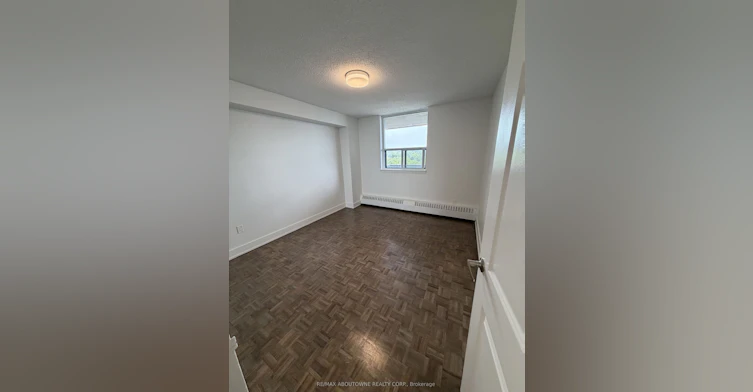 606-147 Wellington Street W, Aurora, ON, L4G 2N9 - 8