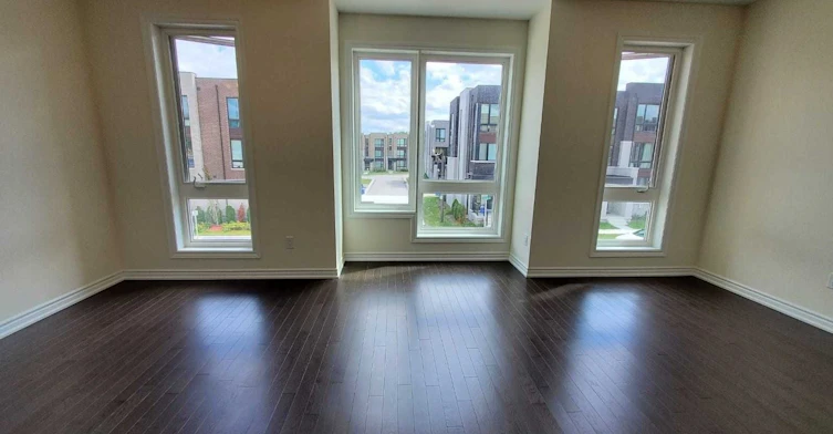 24 Rumney Street, Markham, ON, L6C 0Z6 - 3