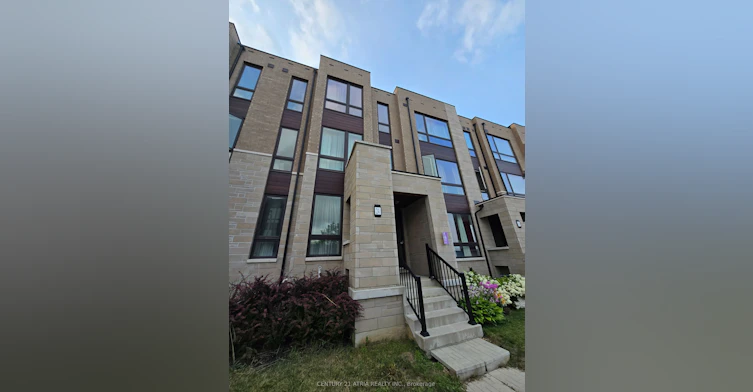 24 Rumney Street, Markham, ON, L6C 0Z6