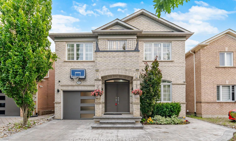 45 Skylark Drive