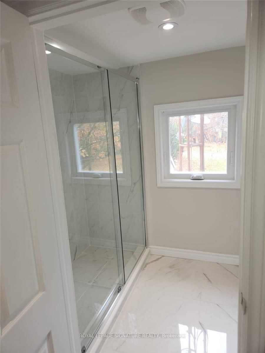 2-5749 Lakeshore Road, Whitchurch-Stouffville, ON, L4A 7X3 - 9