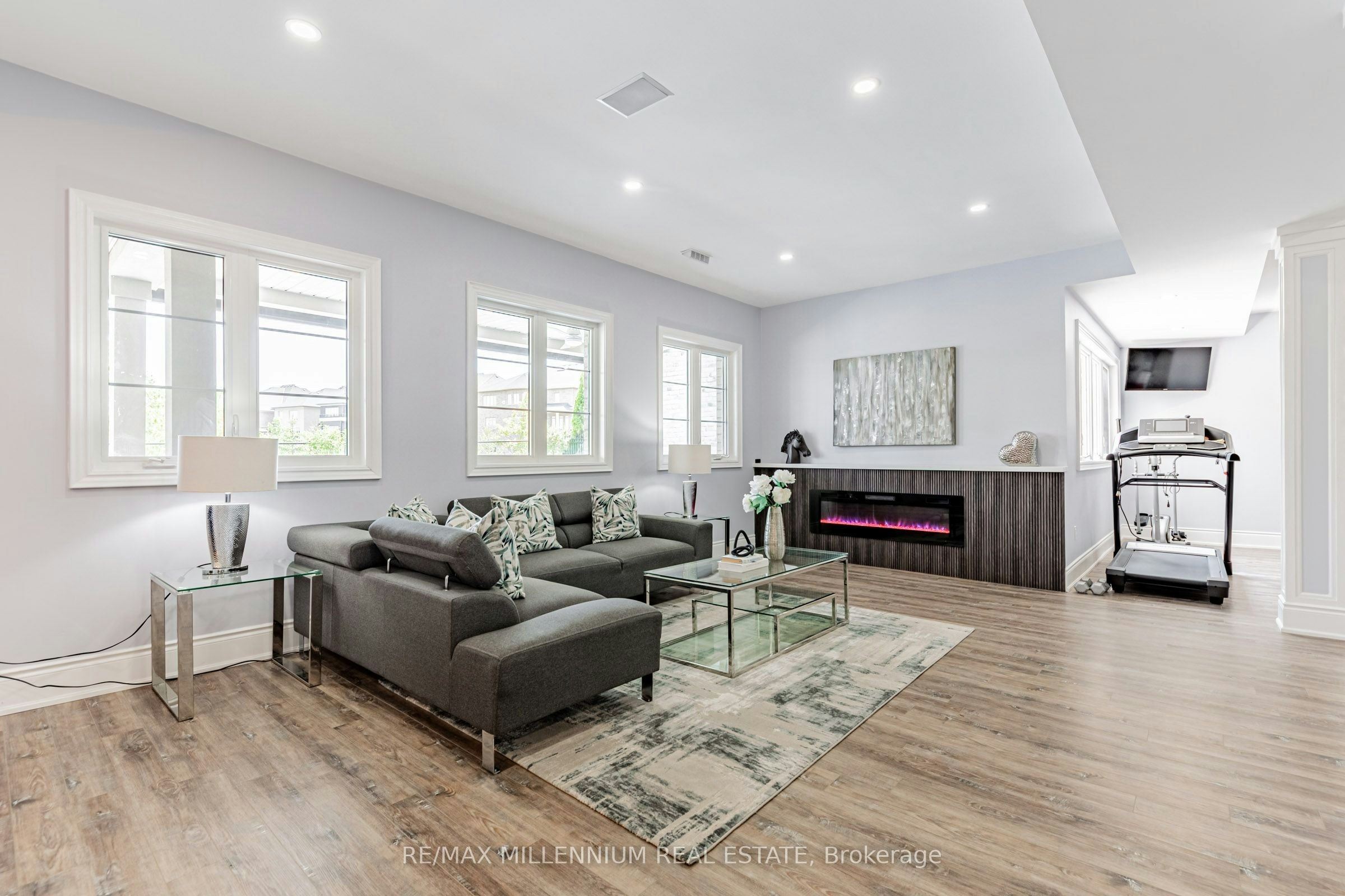 175 Woodgate Pines Drive, Vaughan, ON, L4H 4K5 - 24