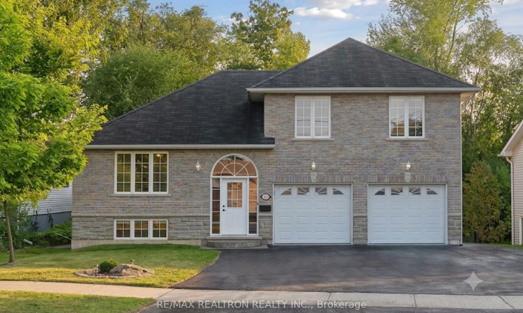 121 Riverglen Drive