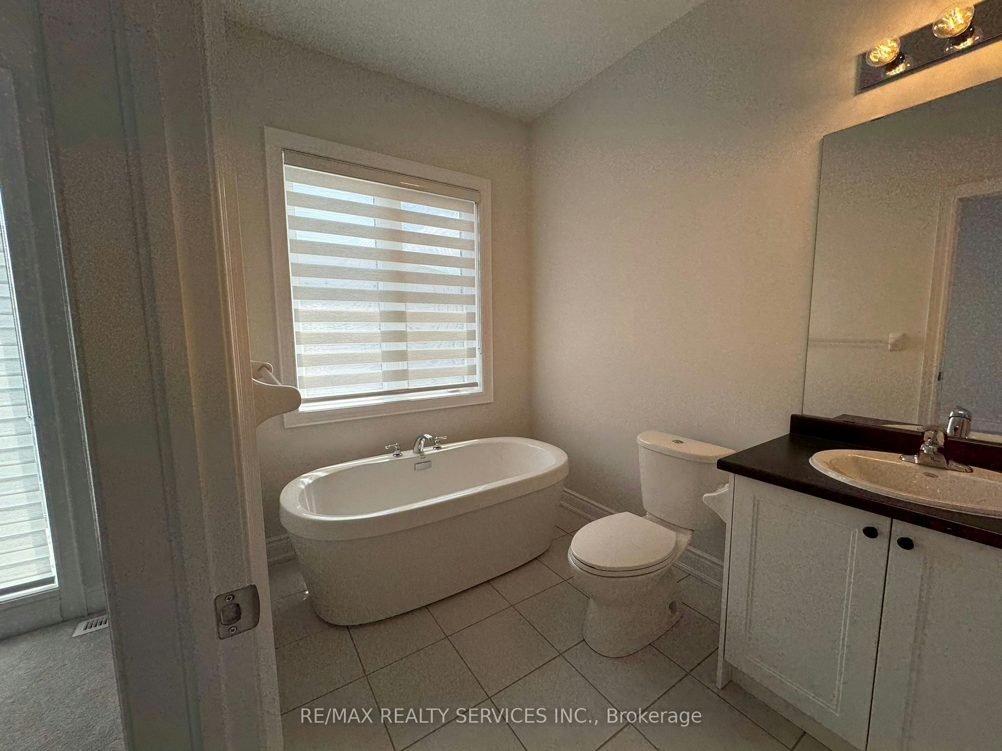 202 Tennant Circle, Vaughan, ON, L4H 5L4 - 13