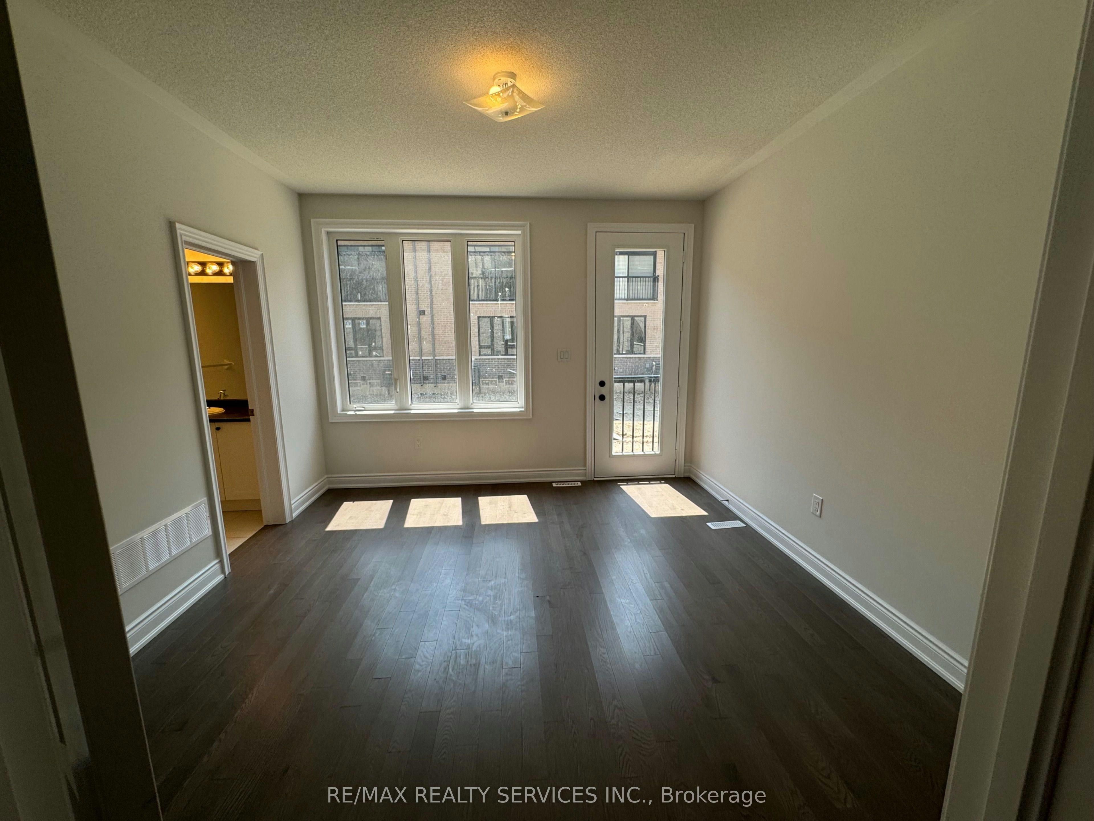 202 Tennant Circle, Vaughan, ON, L4H 5L4 - 6