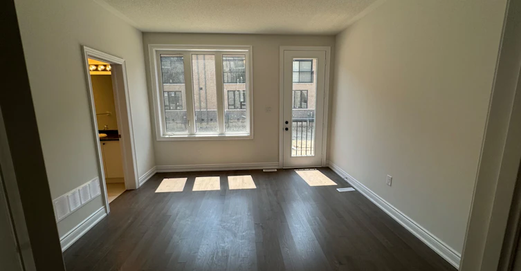 202 Tennant Circle, Vaughan, ON, L4H 5L4 - 6