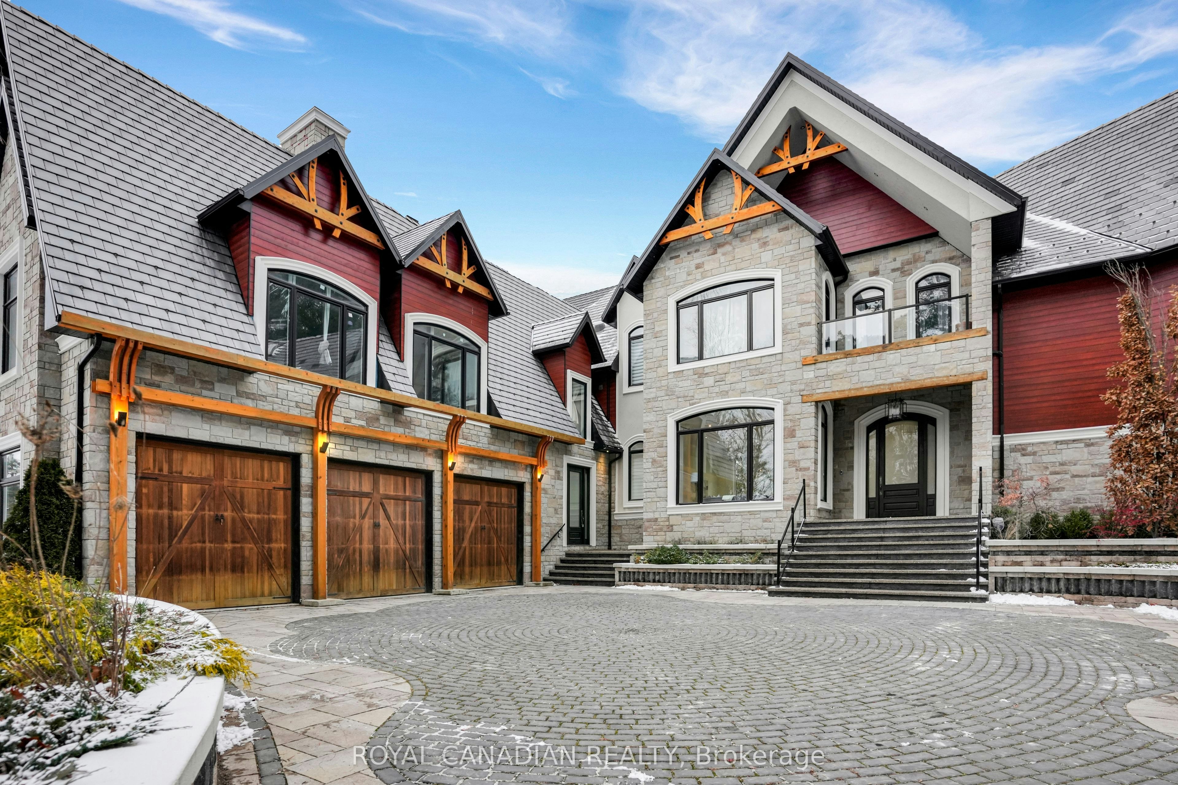 15 Glenview Heights Lane, King, ON, L3Y 4V9