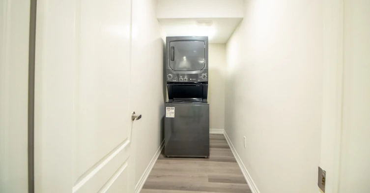Bsmt-48 Pietrowski Drive, Georgina, ON, L4P 0K2 - 10