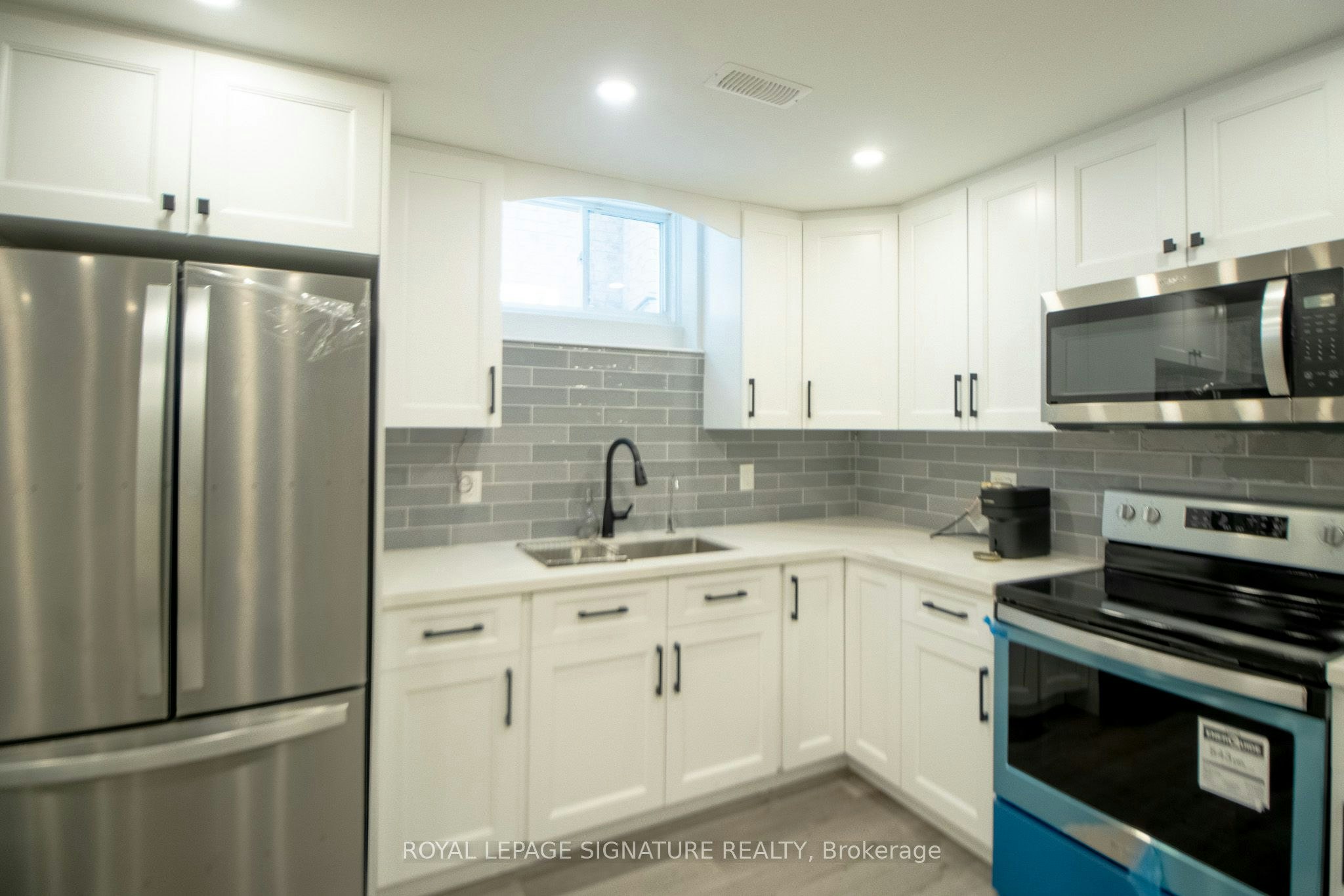 Bsmt-48 Pietrowski Drive, Georgina, ON, L4P 0K2 - 5