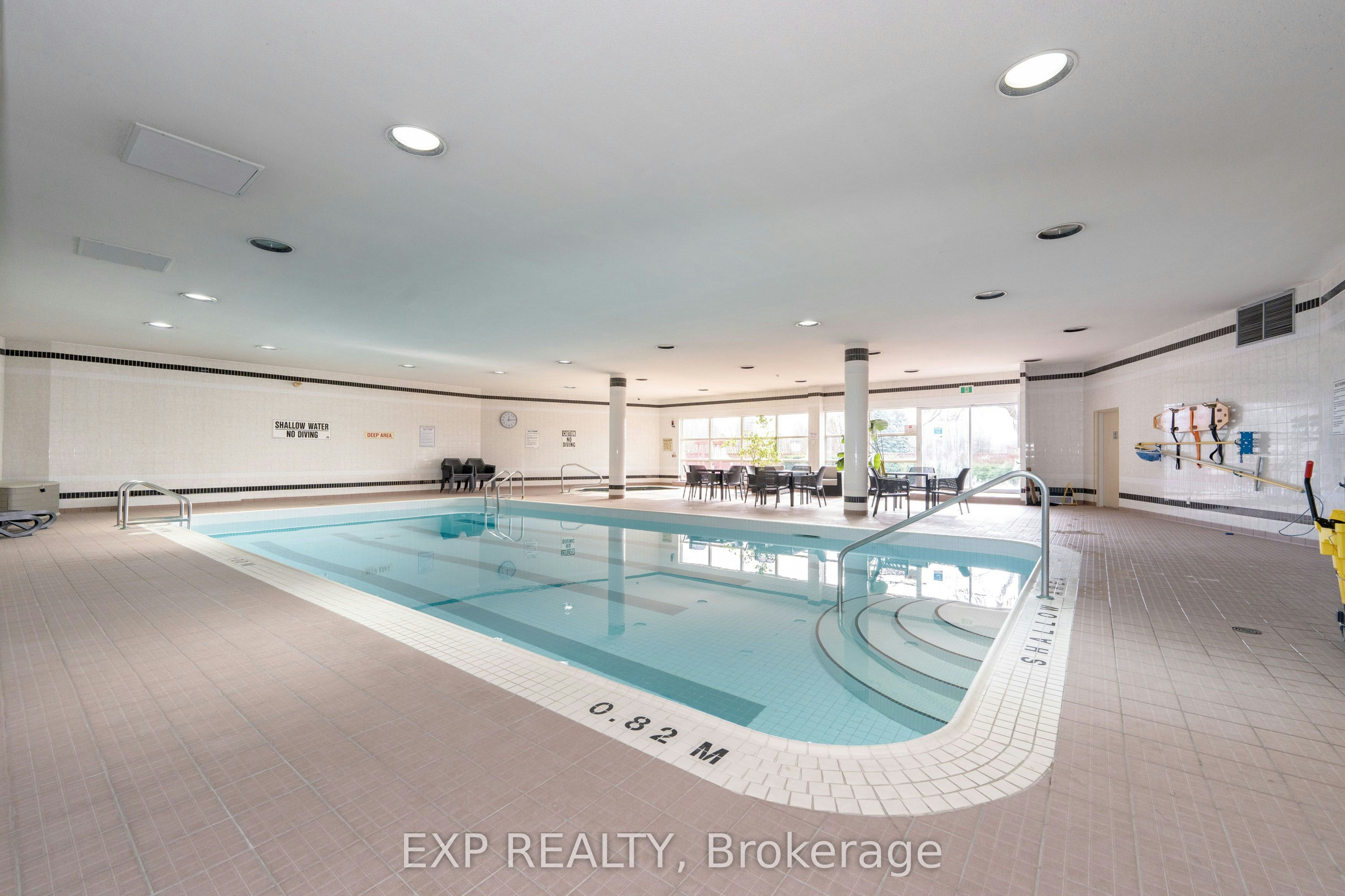 404-30 Harding Boulevard W, Richmond Hill, ON, L4C 9M3 - 28