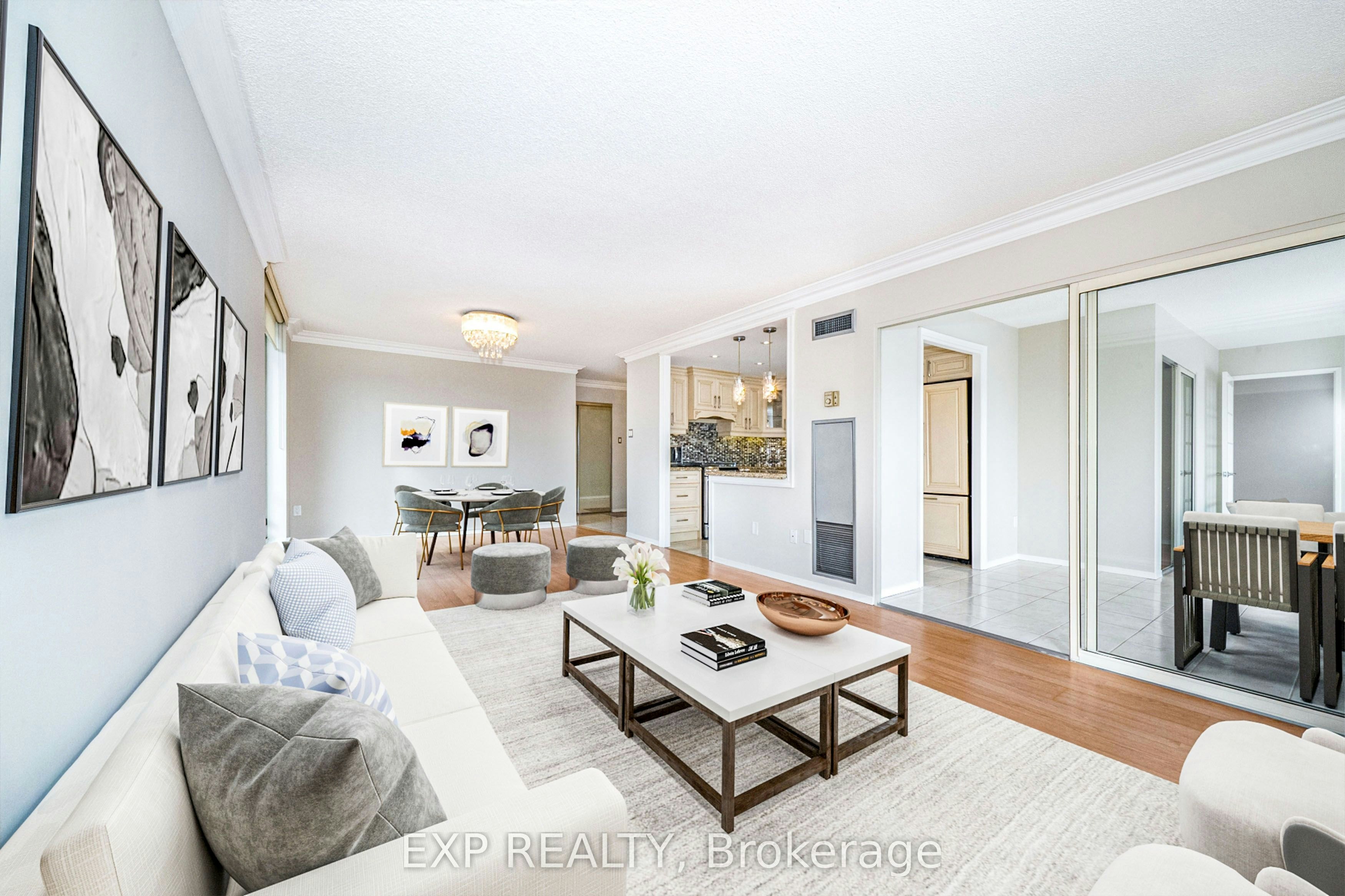 404-30 Harding Boulevard W, Richmond Hill, ON, L4C 9M3