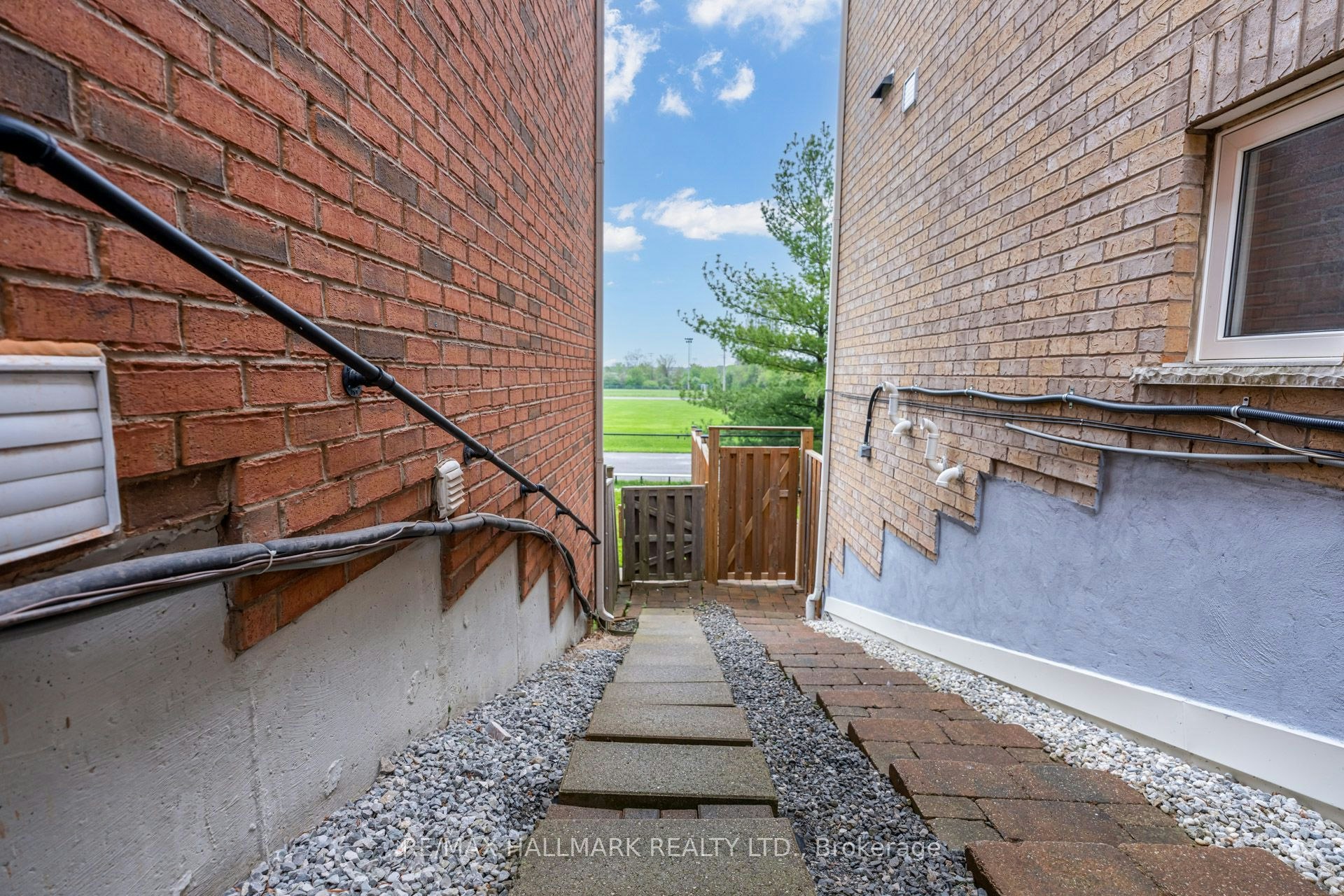 Bsmt-97 Maple Ridge Crescent, Markham, ON, L6E 1T9 - 11