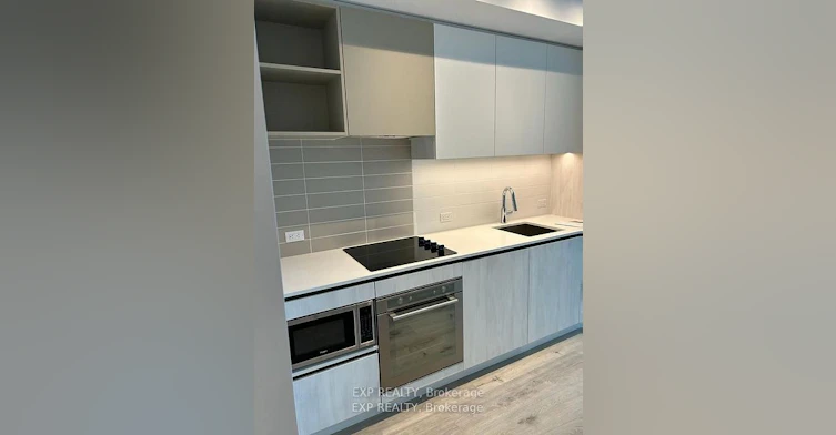 1105-7890 Jane Street, Vaughan, ON, L4K 2M7 - 7