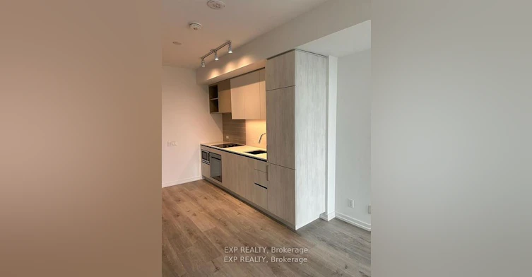 1105-7890 Jane Street, Vaughan, ON, L4K 2M7 - 5
