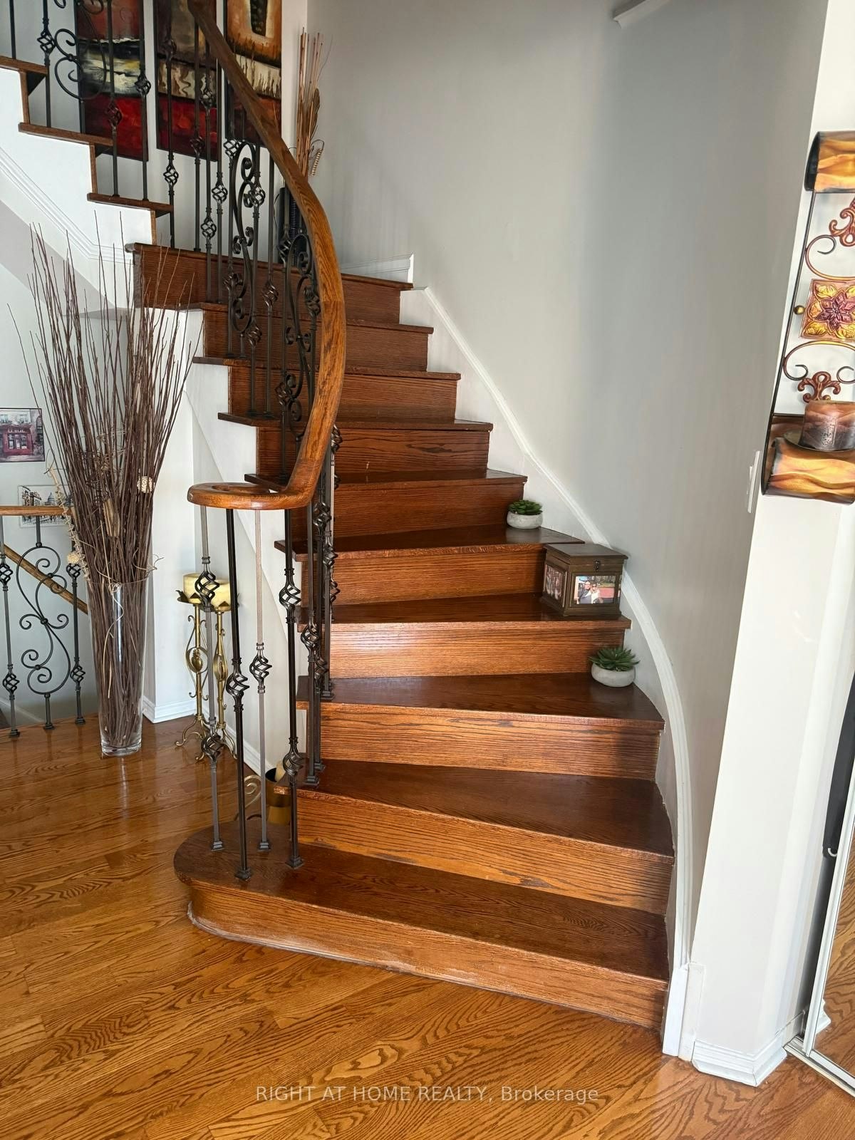 26 Janesville Road, Vaughan, ON, L4J 6Z9 - 4