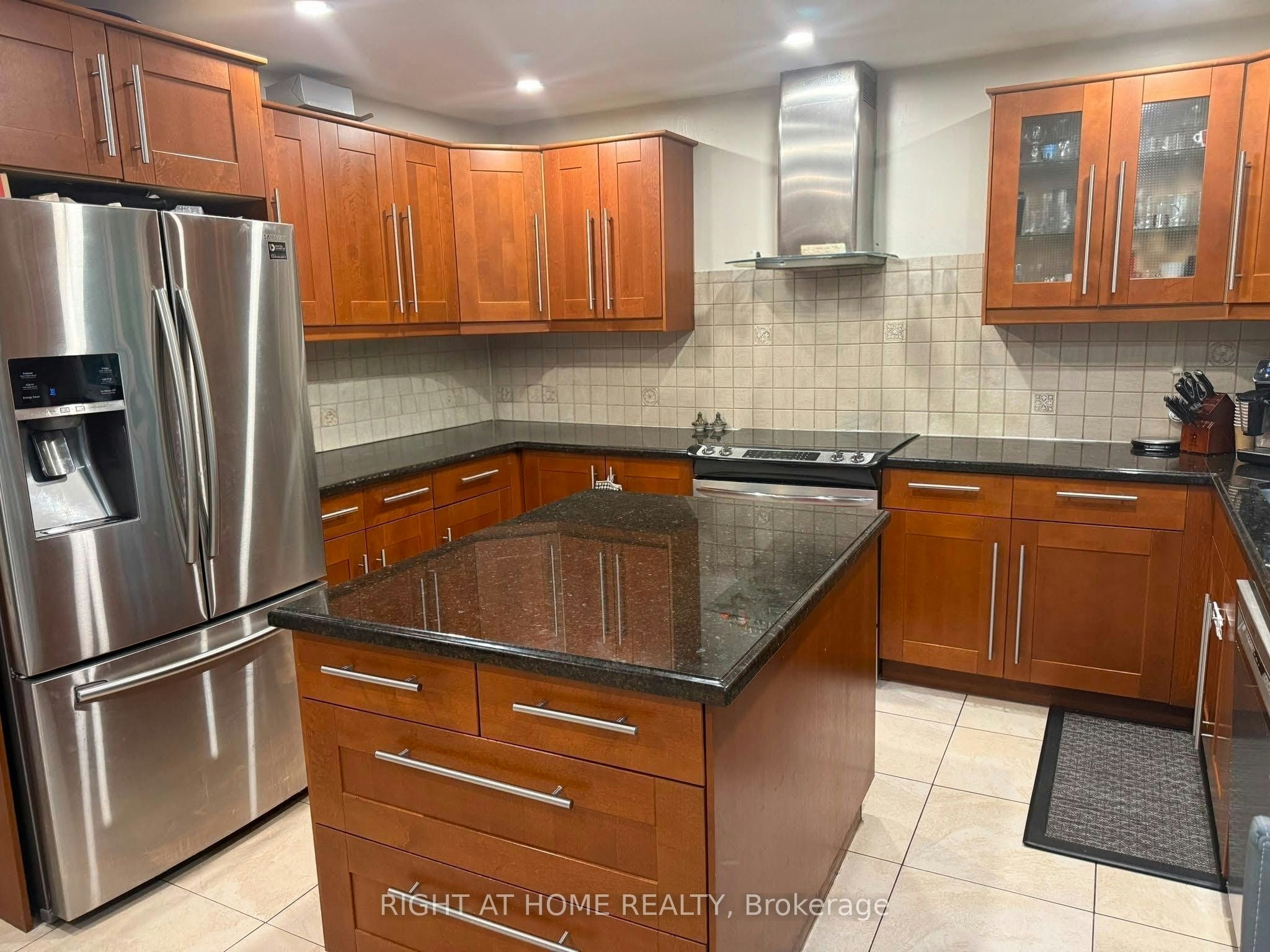 26 Janesville Road, Vaughan, ON, L4J 6Z9 - 5