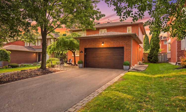 23 Twelve Oaks Drive