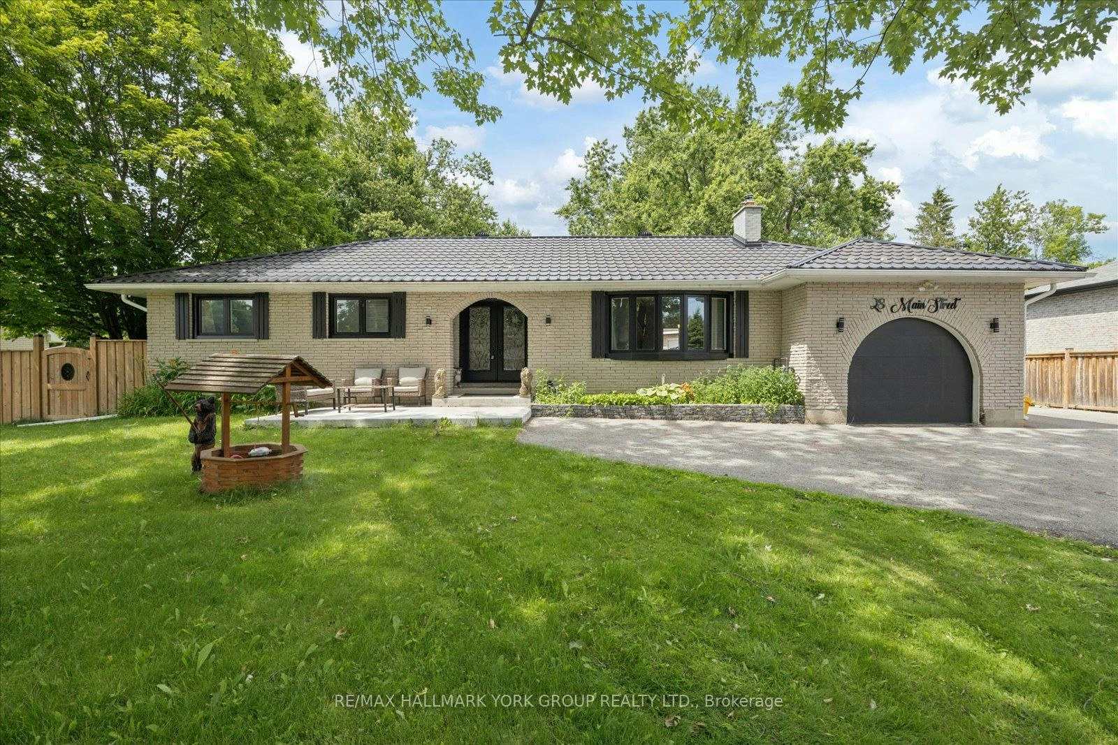 28 Main Street, Georgina, ON, L0E 1N0 - 2