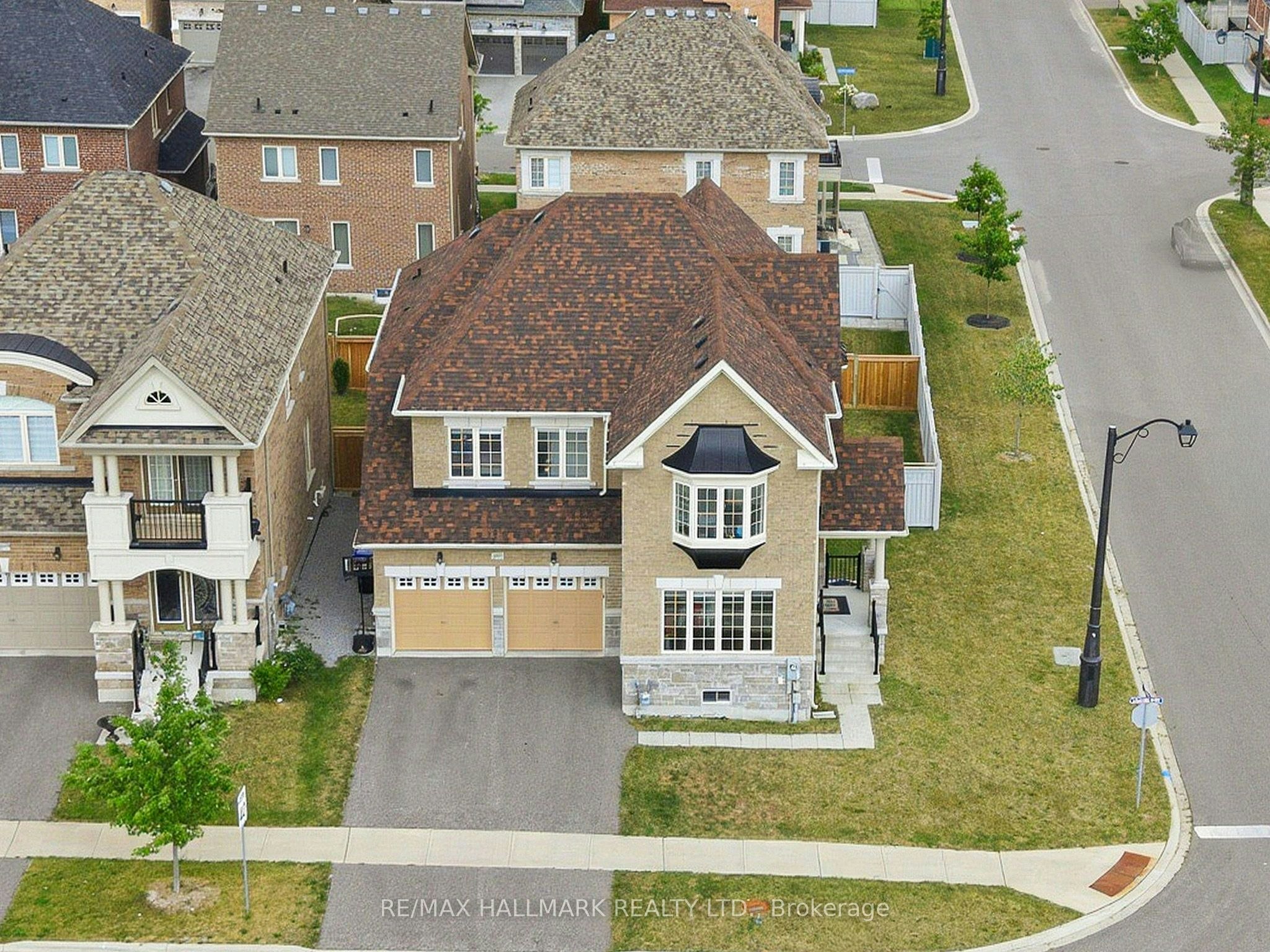 1021 Langford Boulevard, Bradford West Gwillimbury, ON, L3Z 4K9