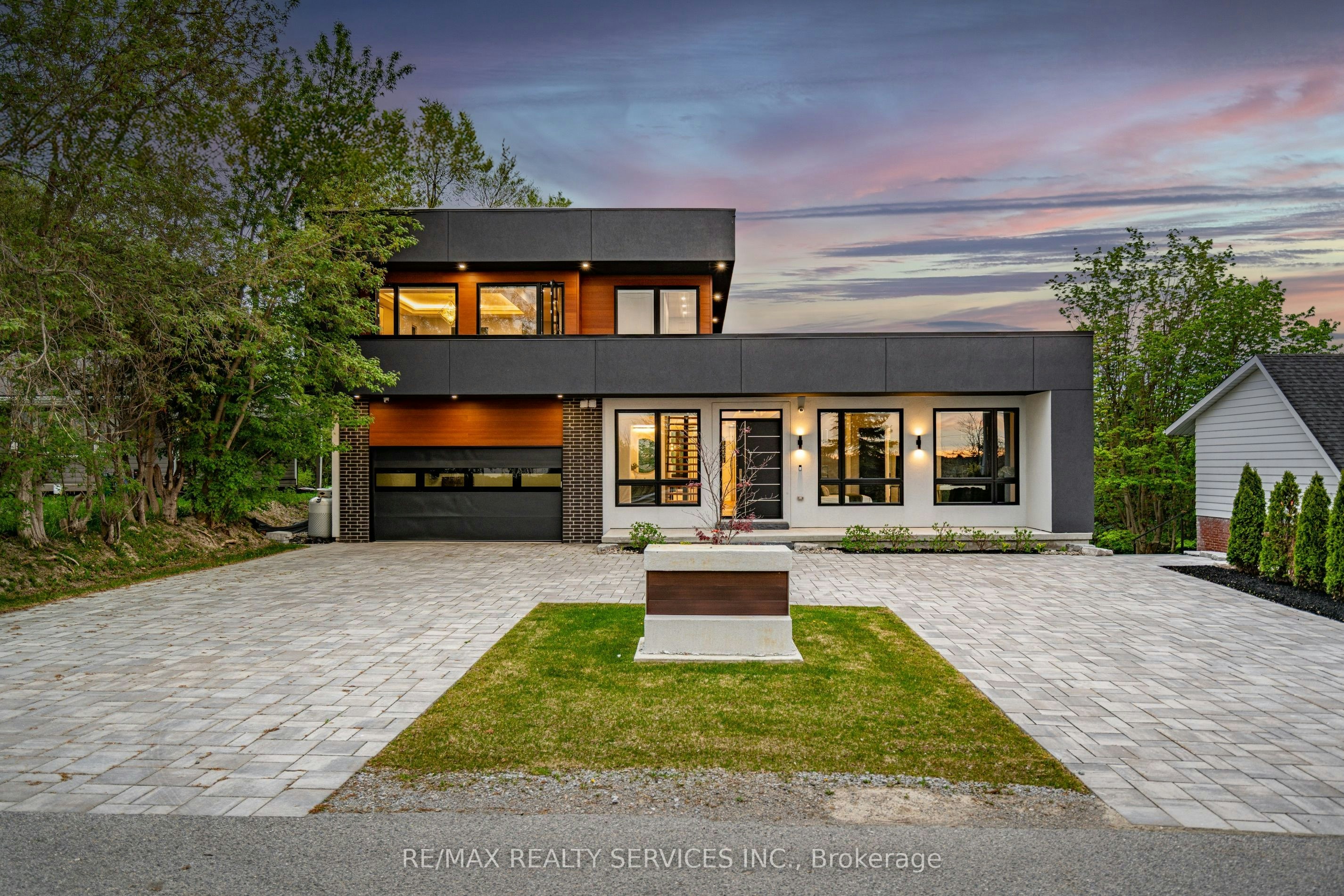 1395 Old Green Lane, East Gwillimbury, ON, L9N 0L8