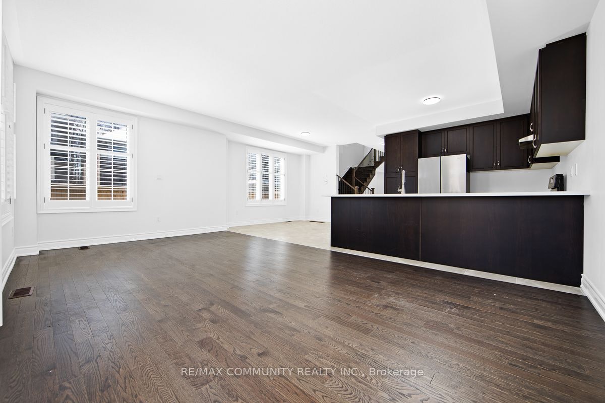 33 Liam Lane, Markham, ON, L3S 3J5 - 7
