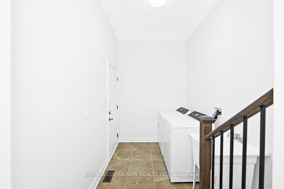 33 Liam Lane, Markham, ON, L3S 3J5 - 12