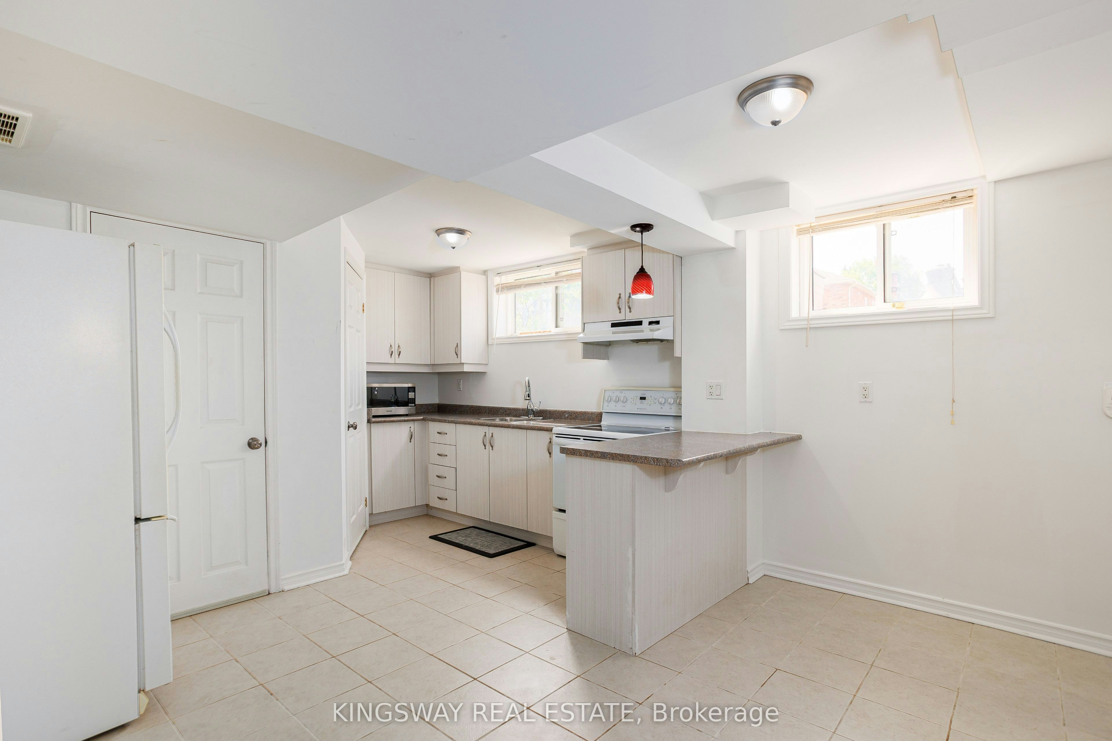 57 Lancer Drive, Vaughan, ON, L6A 1C9 - 5
