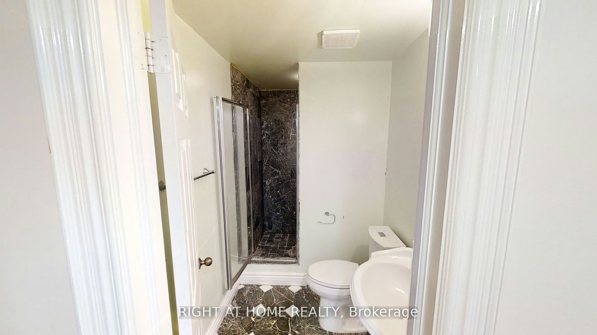 31 Northgate Crescent E, Richmond Hill, ON, L4B 2K8 - 8