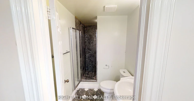 31 Northgate Crescent E, Richmond Hill, ON, L4B 2K8 - 8