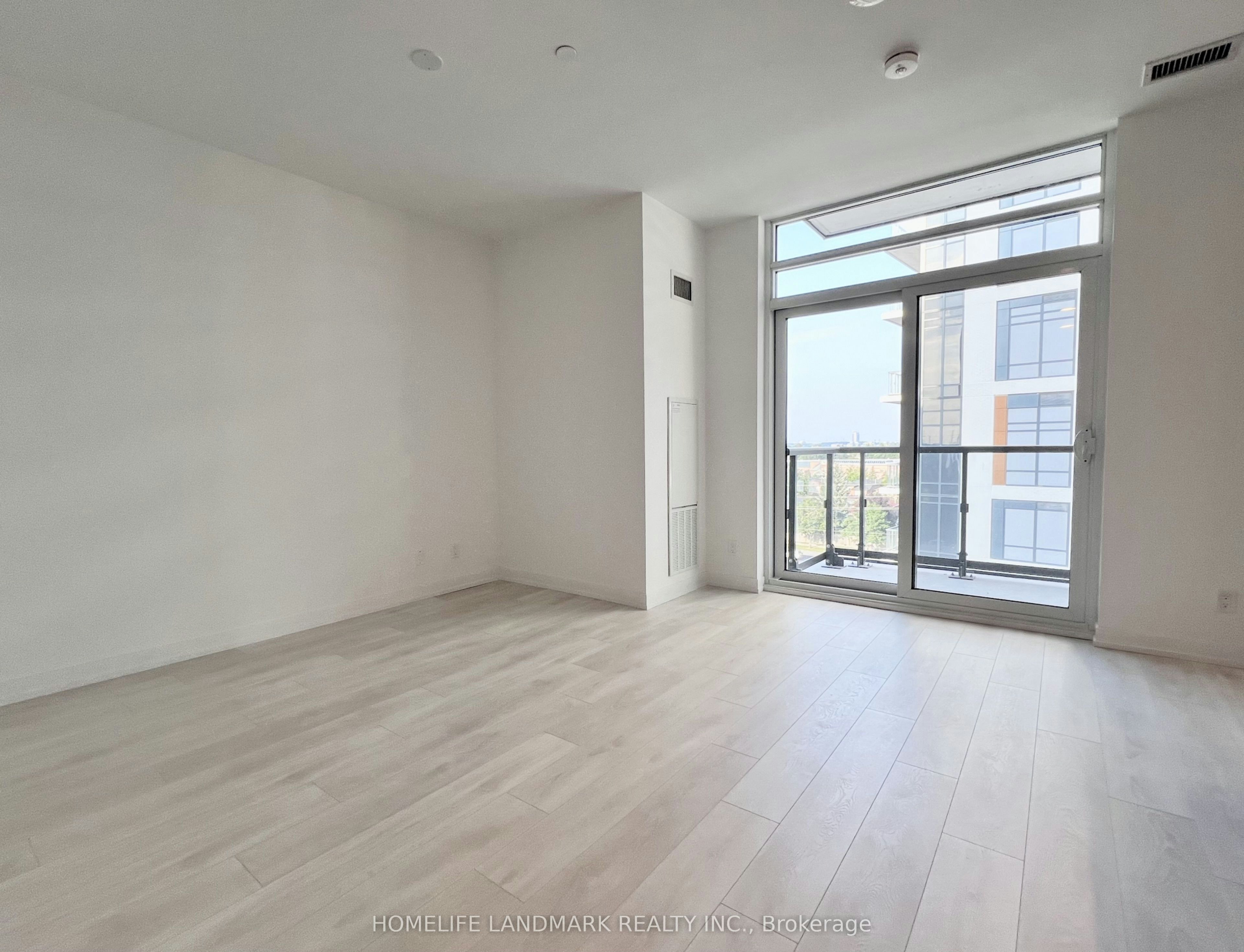 605-8 Beverley Glen Boulevard, Vaughan, ON, L4J 0L5 - 6