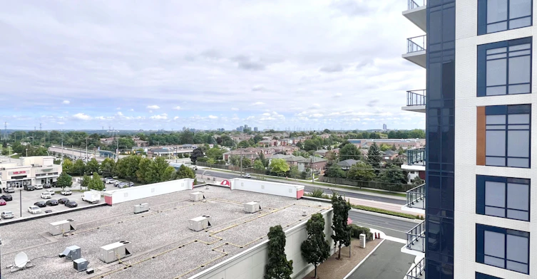605-8 Beverley Glen Boulevard, Vaughan, ON, L4J 0L5 - 9