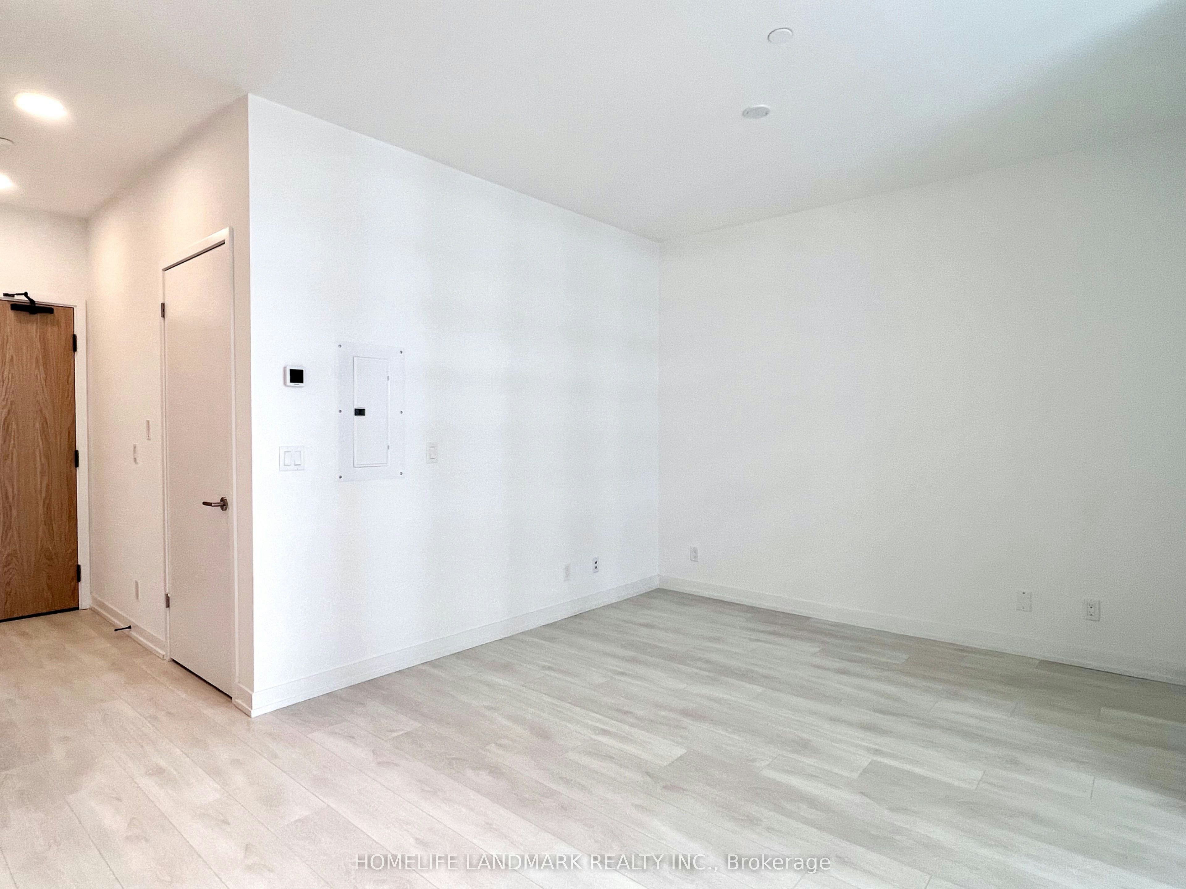 605-8 Beverley Glen Boulevard, Vaughan, ON, L4J 0L5 - 5