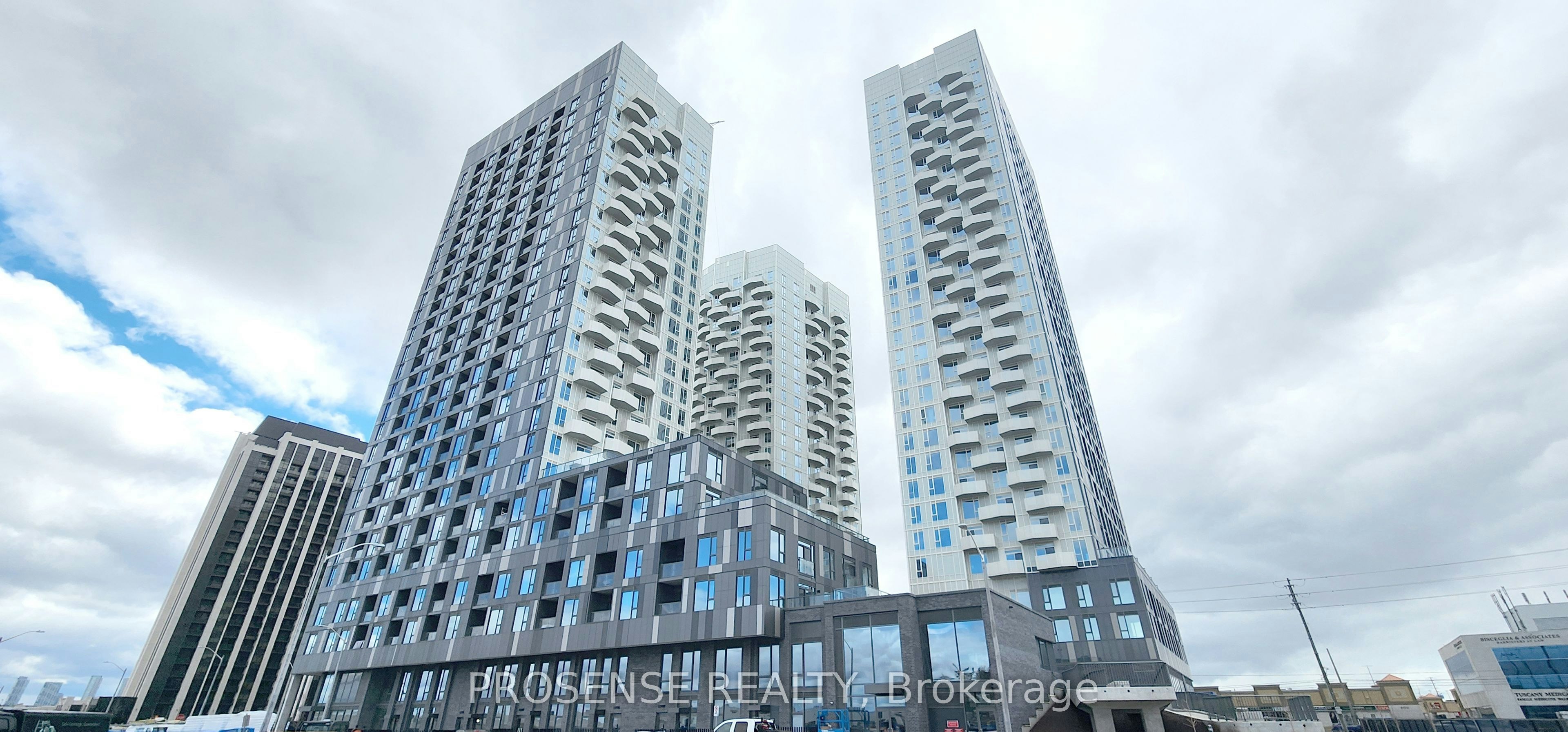 2413-10 Abeja Street, Vaughan, ON, L4K 0R4