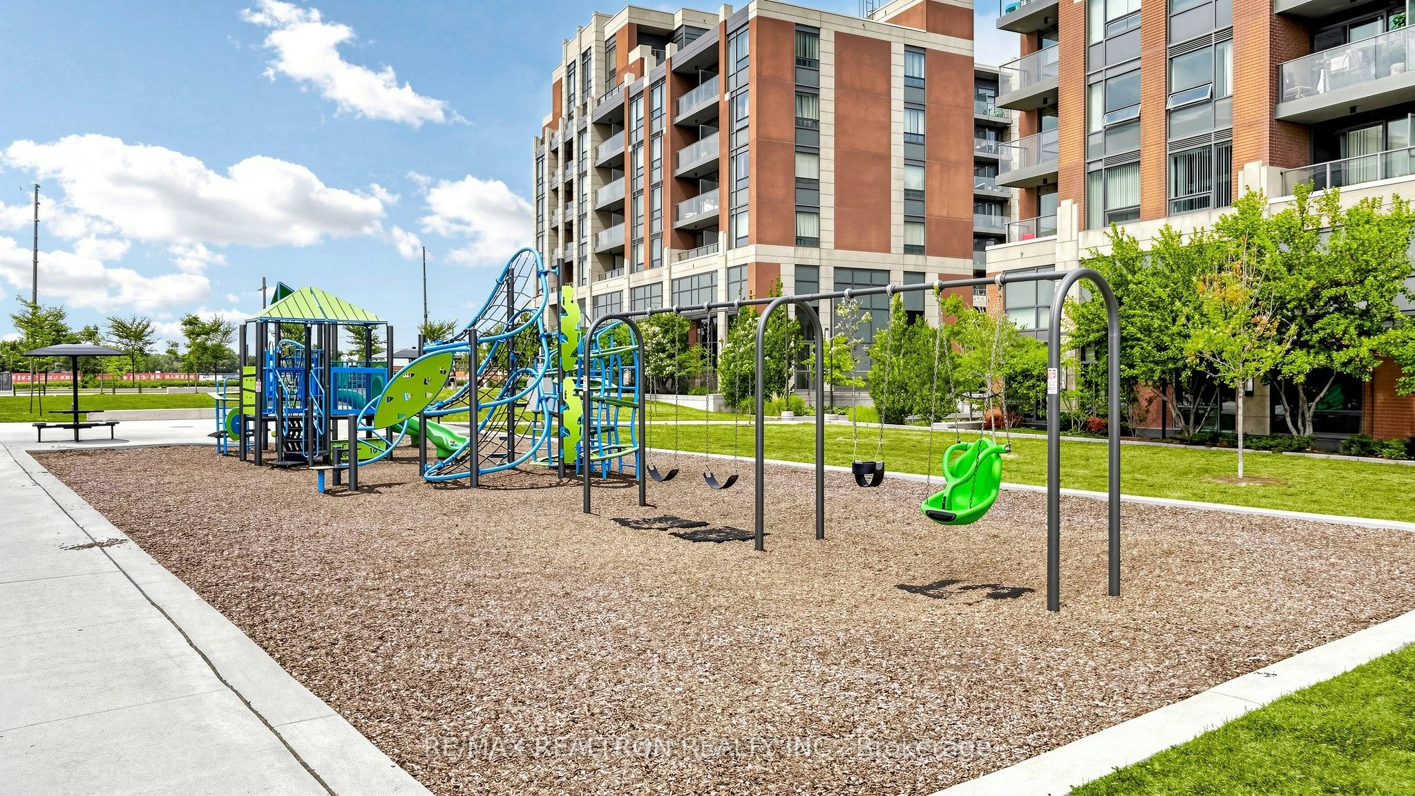 102-18 Uptown Drive, Markham, ON, L3R 5M5 - 49