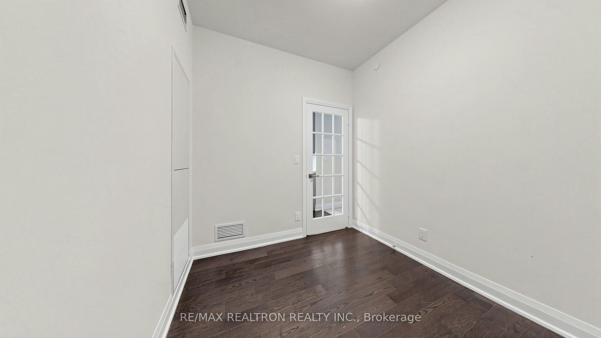 102-18 Uptown Drive, Markham, ON, L3R 5M5 - 25