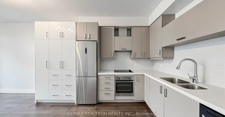 102-18 Uptown Drive, Markham, ON, L3R 5M5 - 15