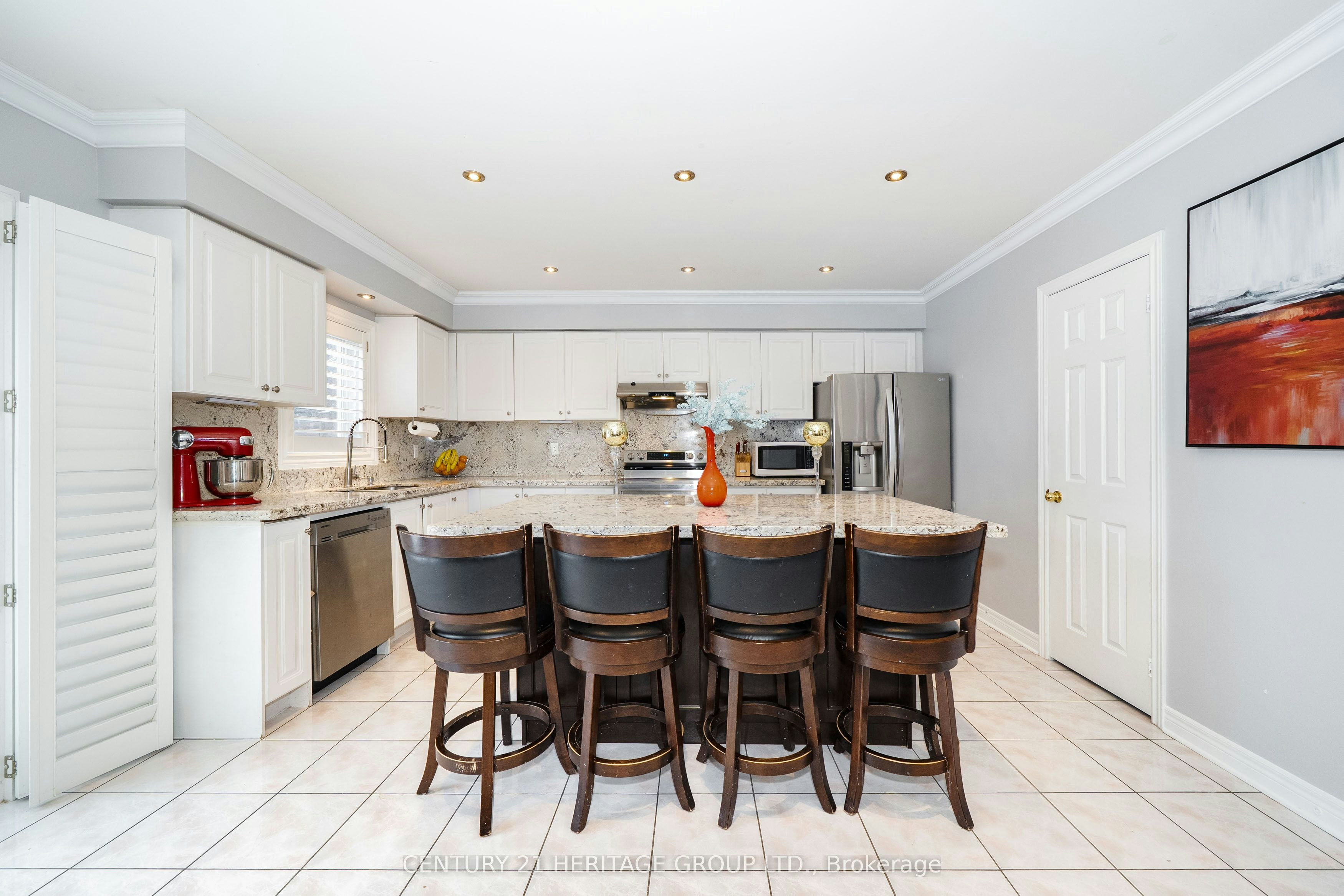 2211 Old Rutherford Road, Vaughan, ON, L6A 1Z7 - 9