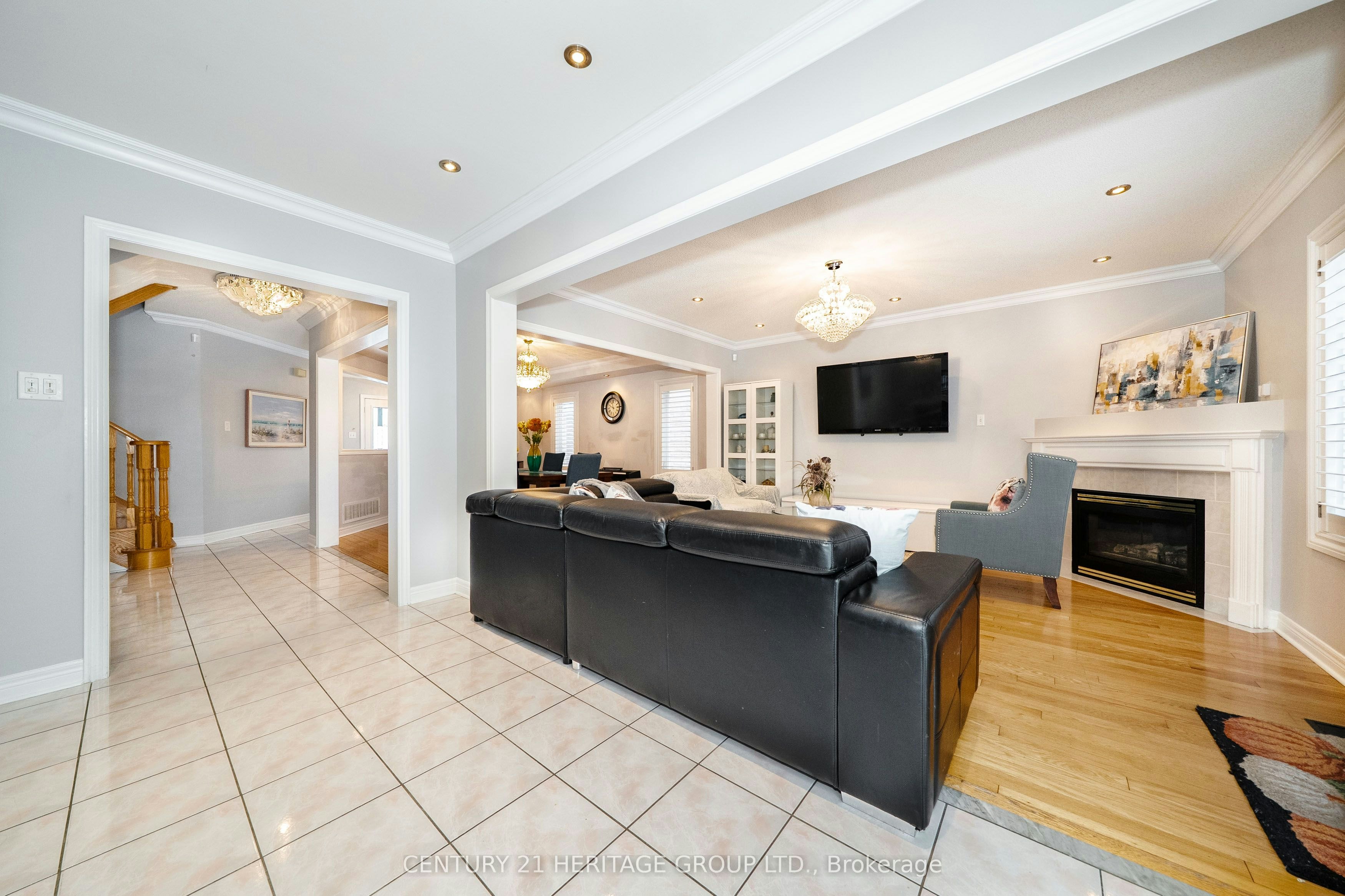 2211 Old Rutherford Road, Vaughan, ON, L6A 1Z7 - 6