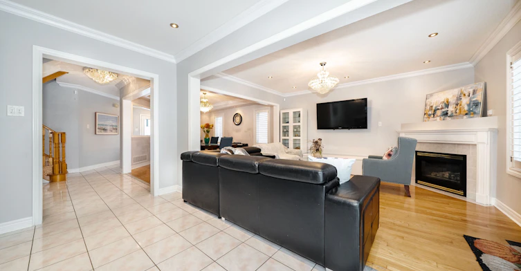 2211 Old Rutherford Road, Vaughan, ON, L6A 1Z7 - 6