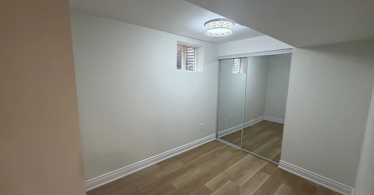 414 Wycliffe Avenue, Vaughan, ON, L4L 3P4 - 9