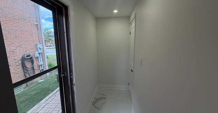 414 Wycliffe Avenue, Vaughan, ON, L4L 3P4 - 4