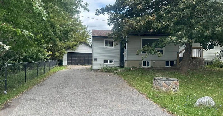 15395 Bayview Avenue, Aurora, ON, L4G 0K9
