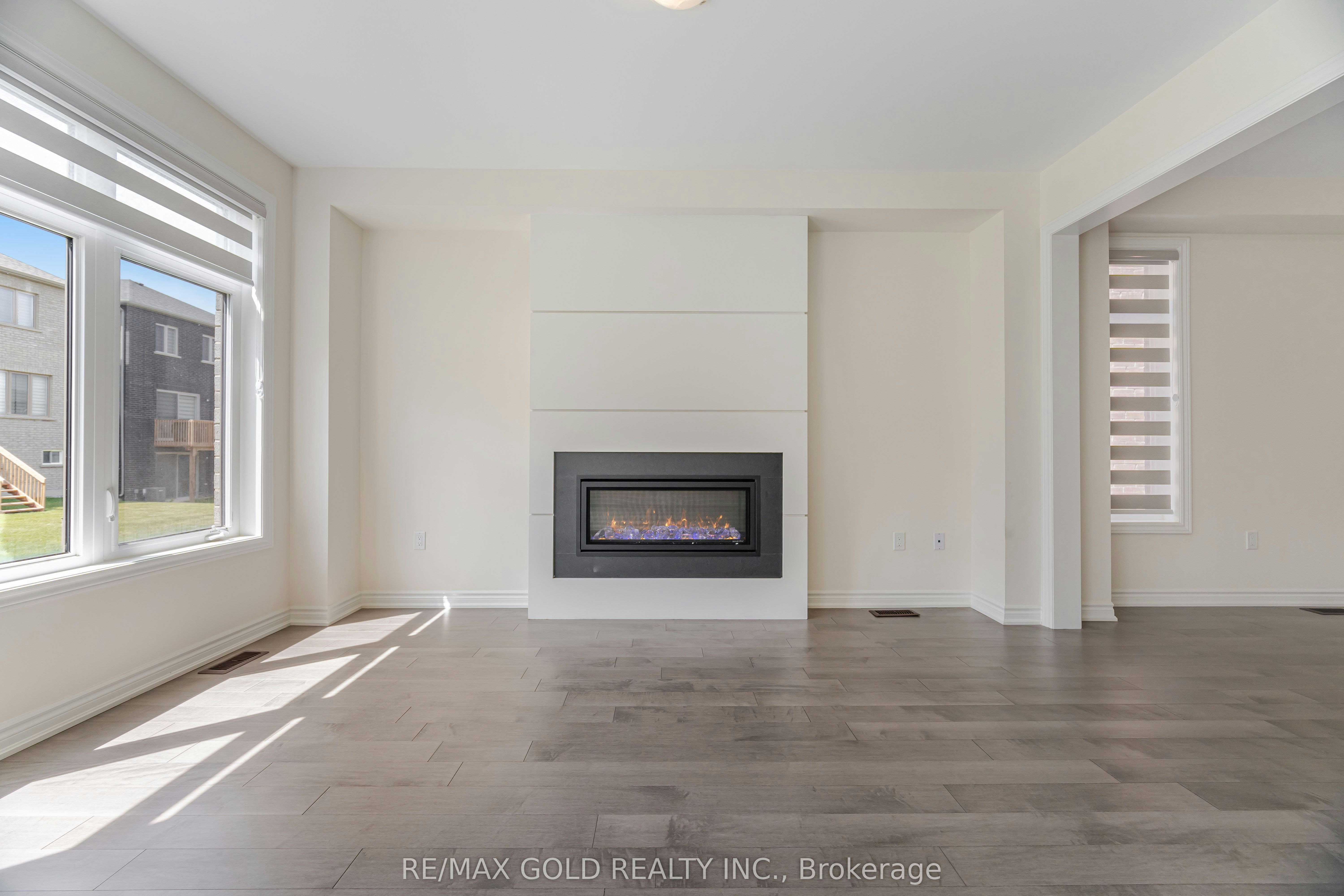 9 Kentledge Avenue, East Gwillimbury, ON, L9N 0V9 - 10