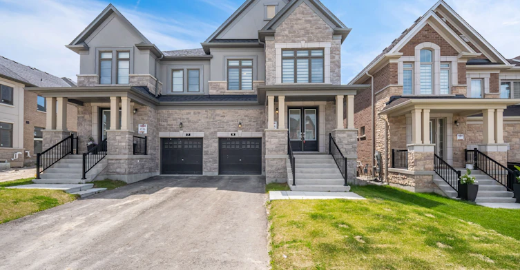 9 Kentledge Avenue, East Gwillimbury, ON, L9N 0V9