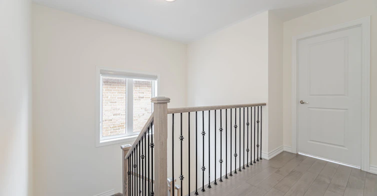 9 Kentledge Avenue, East Gwillimbury, ON, L9N 0V9 - 21