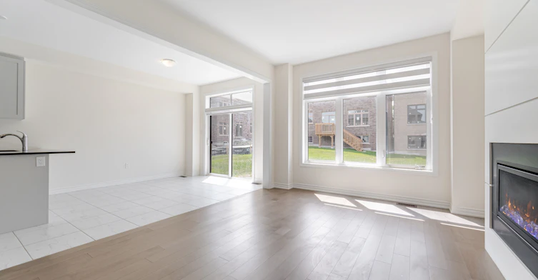 9 Kentledge Avenue, East Gwillimbury, ON, L9N 0V9 - 13