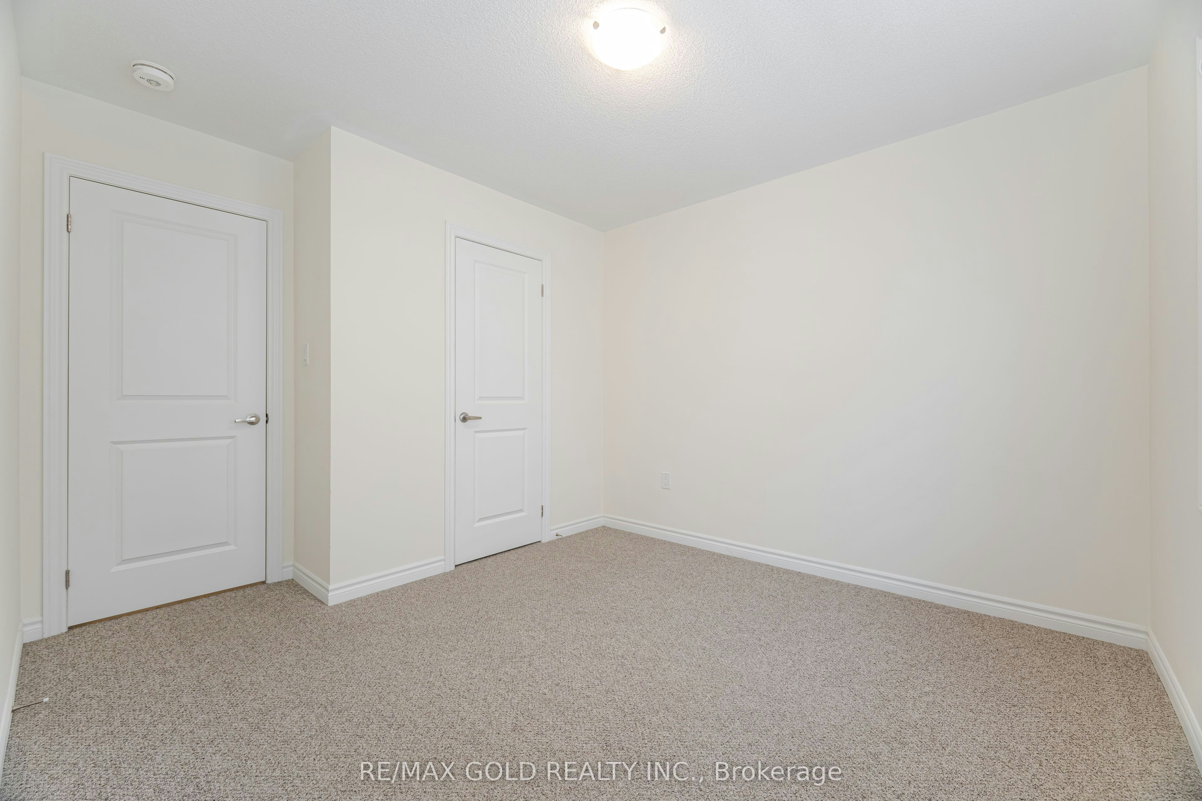 9 Kentledge Avenue, East Gwillimbury, ON, L9N 0V9 - 29