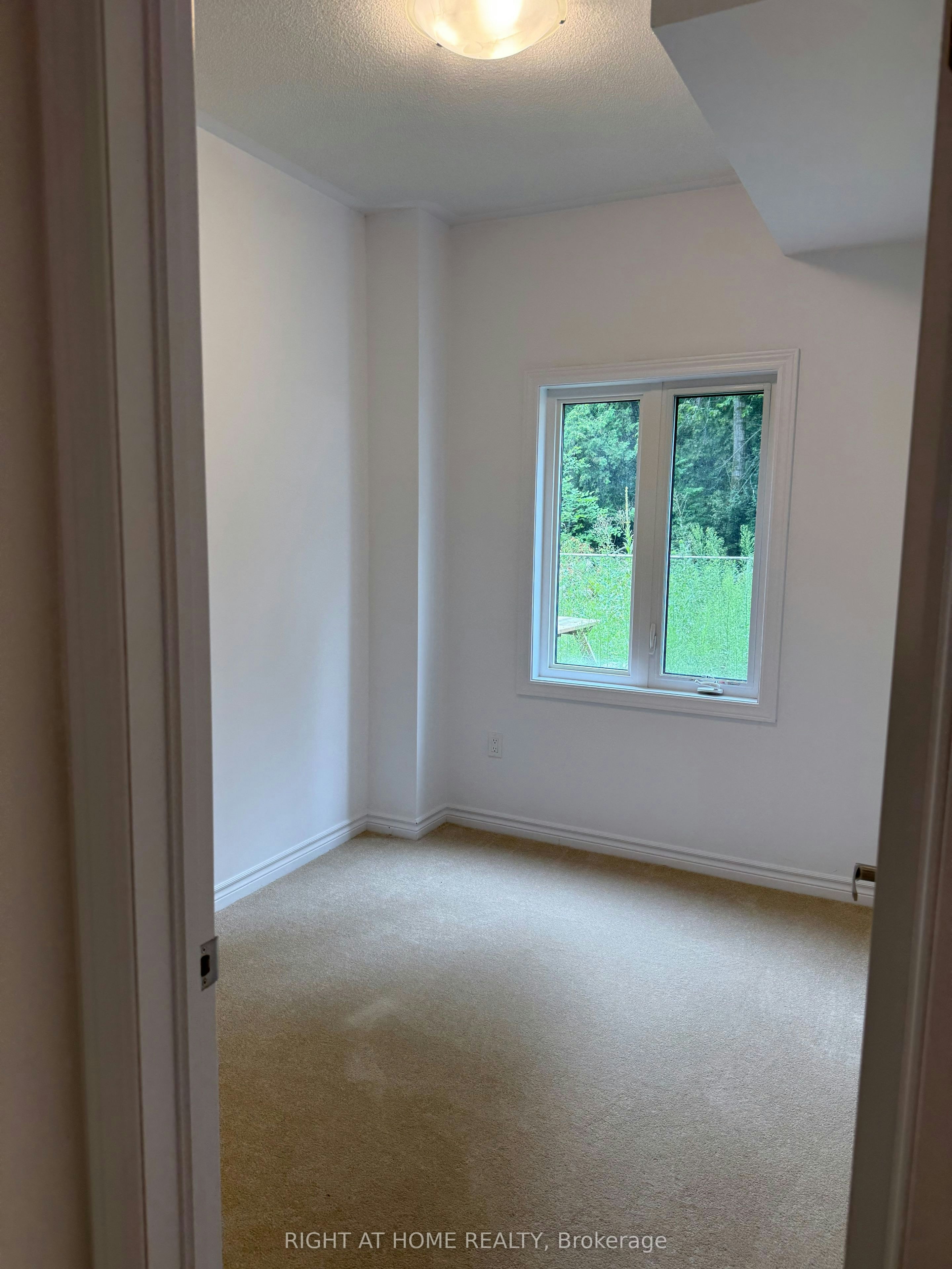 44 Milson Crescent, Essa, ON, N1C 1G8 - 12