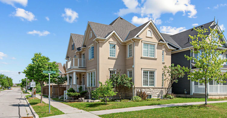 244 Cornell Park Avenue, Markham, ON, L6B 0X2 - 2
